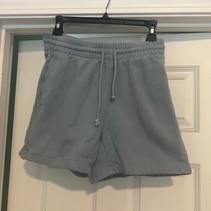 Aritzia TNA cozy short M